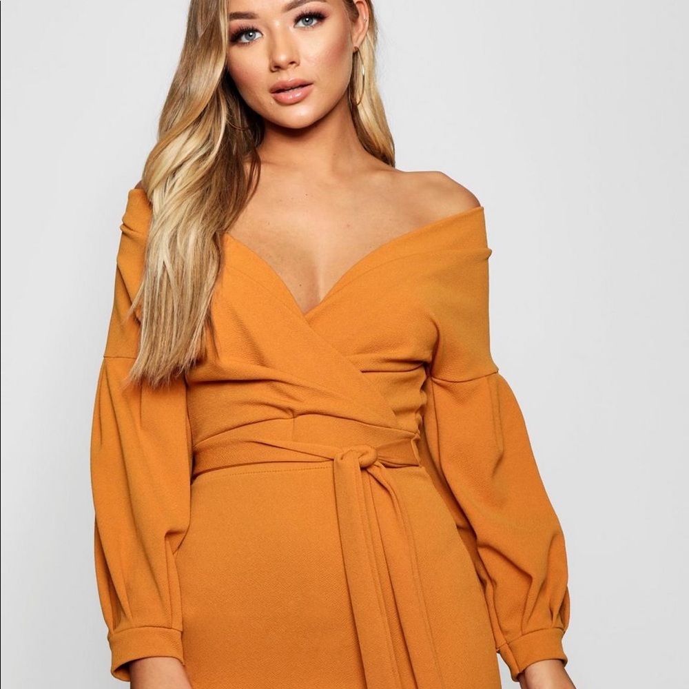 BooHoo Wrap Bodycon Dress Mustard/ Goldenrod